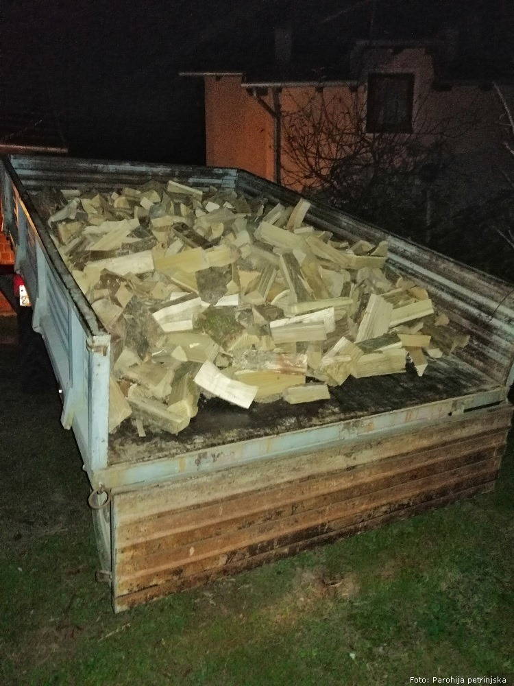 Parohija petrinjska pokloni 1