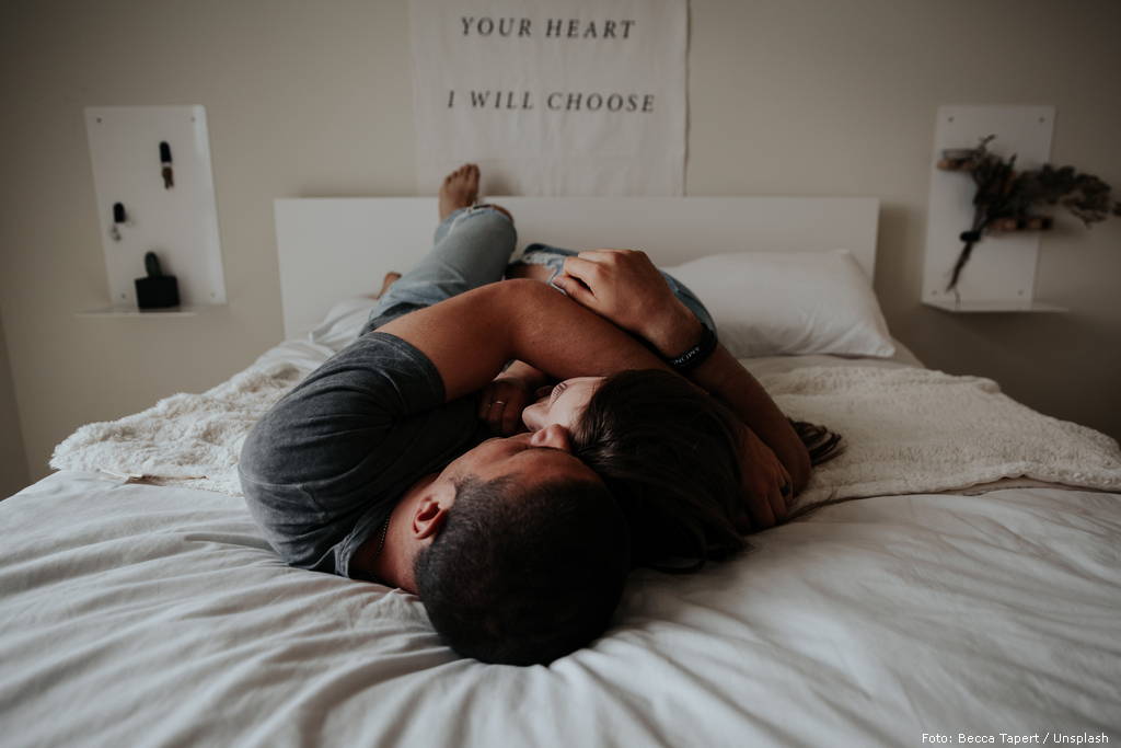 Ilustracija / [url=https://unsplash.com/@beccatapert?utm_source=unsplash&utm_medium=referral&utm_content=creditCopyText]Becca Tapert[/url] / [url=https://unsplash.com/s/photos/couple-bed?utm_source=unsplash&utm_medium=referral&utm_content=creditCopyText]Unsplash[/url]