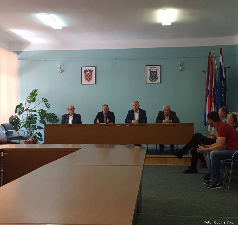 dan opcine dvor