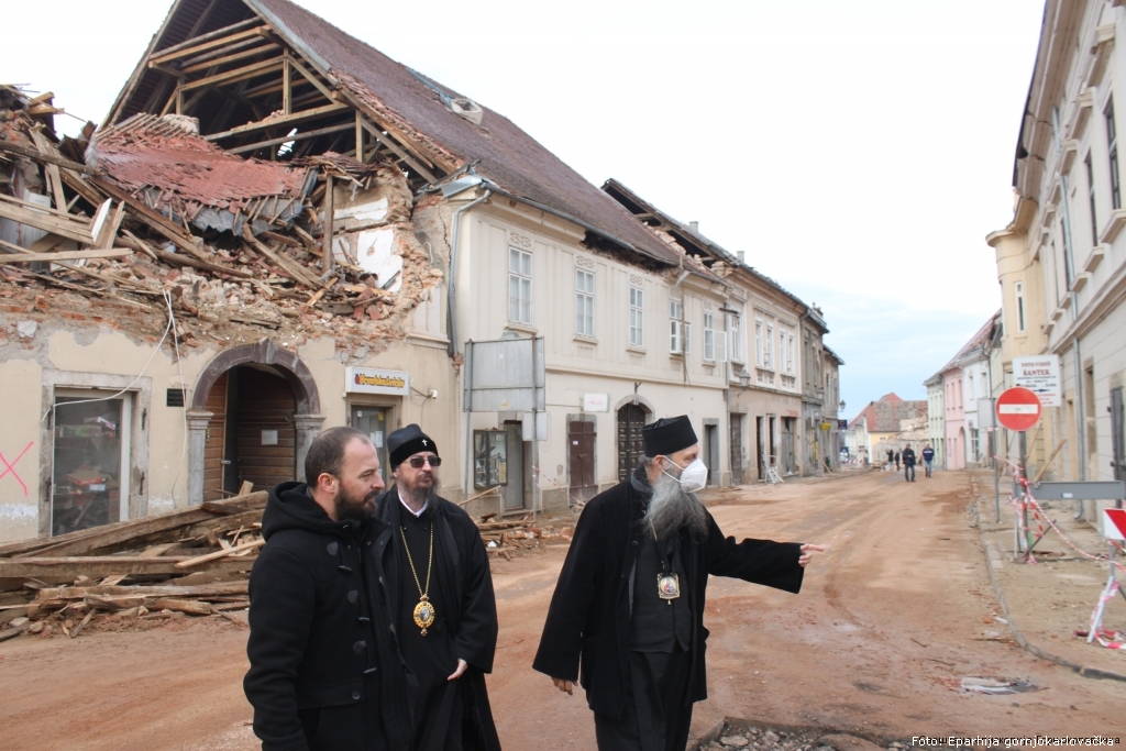 episkop u posjeti baniji