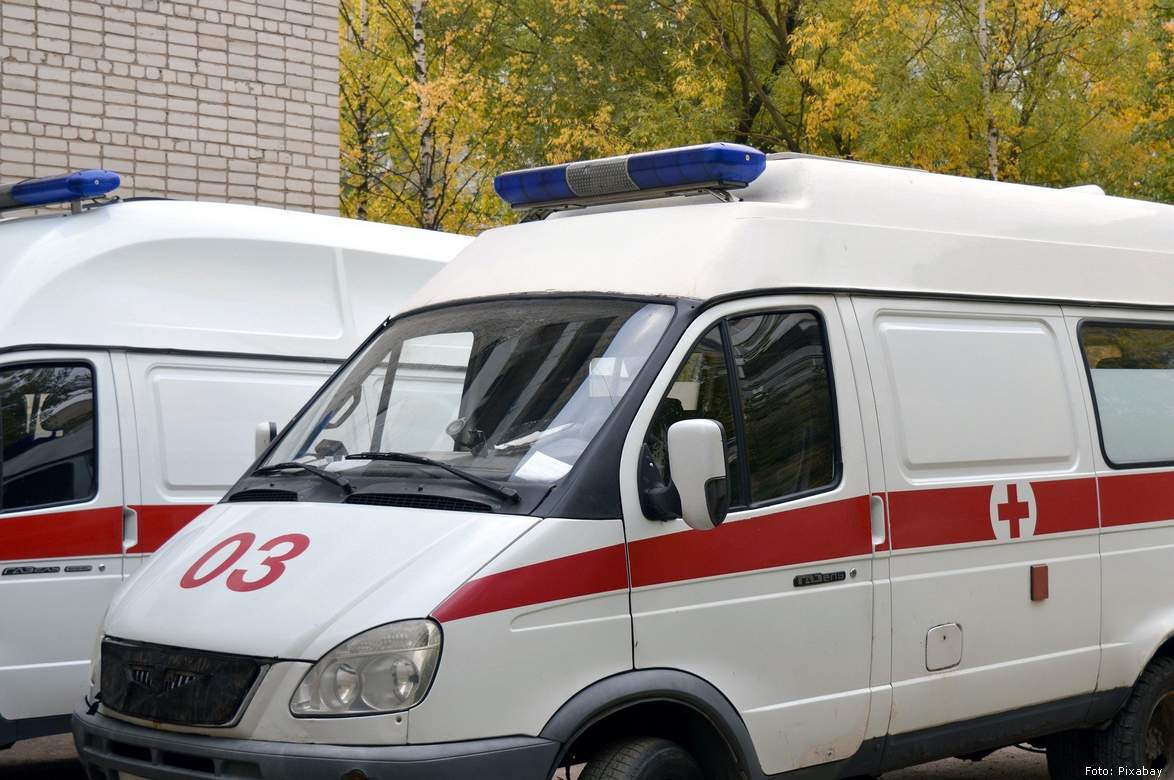 ambulance gbc165d525 1920