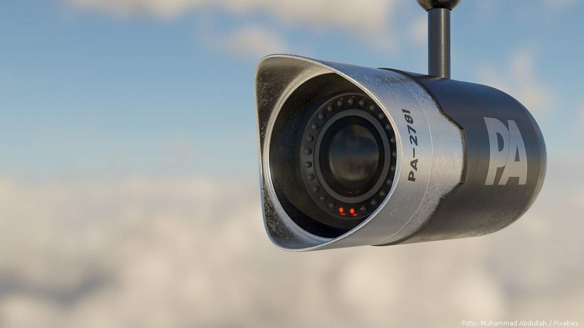 security camera 5642120 1280