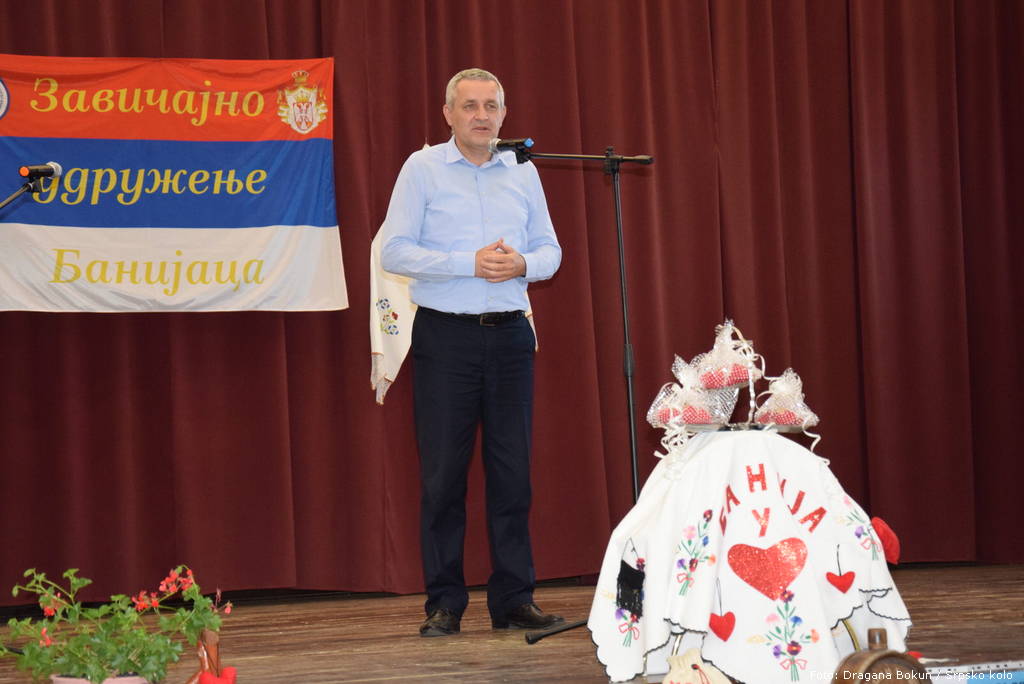Bazar Ugrinovci 10