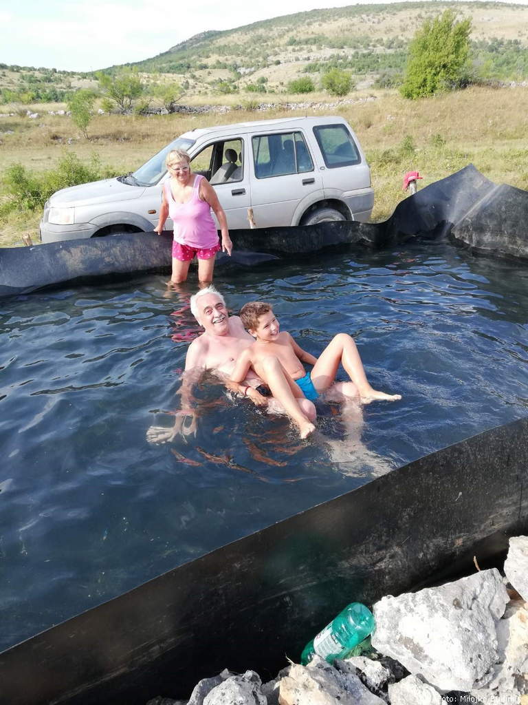 Kupanje u mjestu gdje ranije ni za piće vode nije bilo