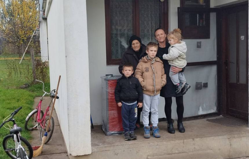 Na slici pored Željke je majka pokojnog Živka