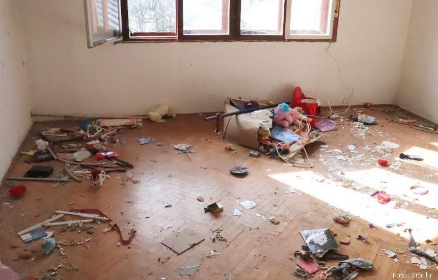 Unutrašnjost kuće stradale u zemljotresu u vlasništvu porodice Bjelajac