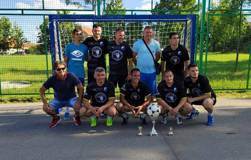 Stara Garda -  Šareni most pobjednici 14-og KUP-a "Banija"
