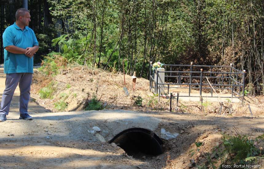 Prekopani grobovi na Petrovoj gori