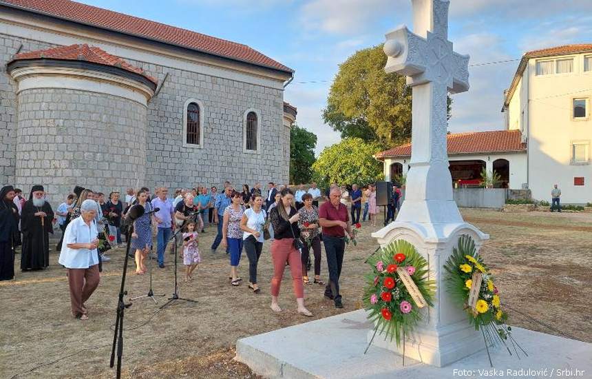 spomen krst lazarica Dalmatinsko Kosovo