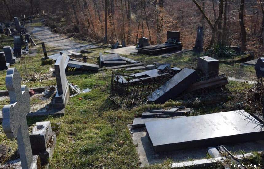 FOTO: Milе Šаpić