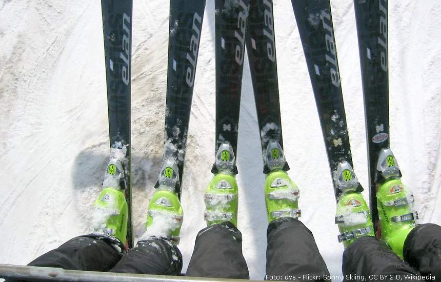 Foto: dvs - Flickr: Spring Skiing, CC BY 2.0, Wikipedia