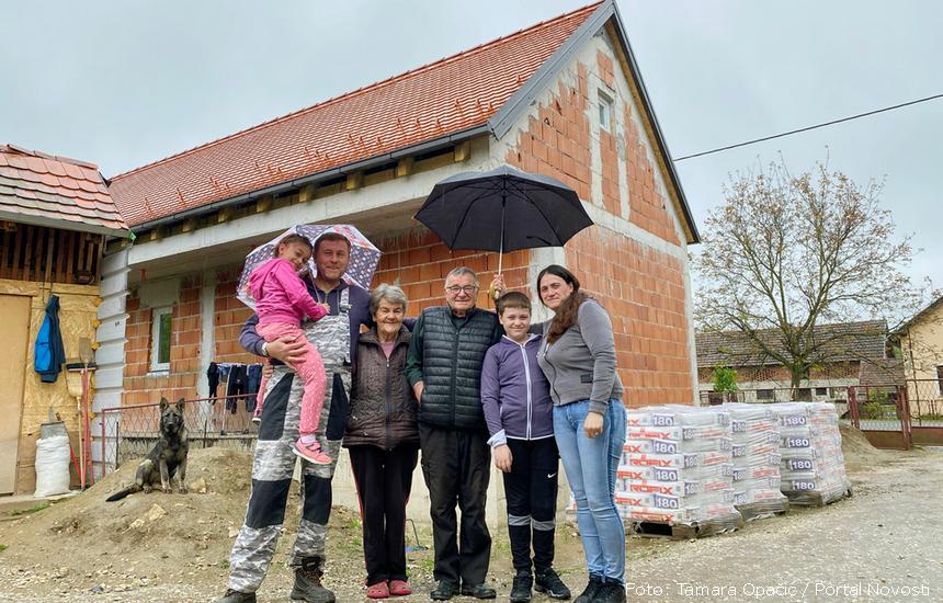 Obitelj Dragić iz Moštanice uskoro bi se trebala useliti u novu kuću