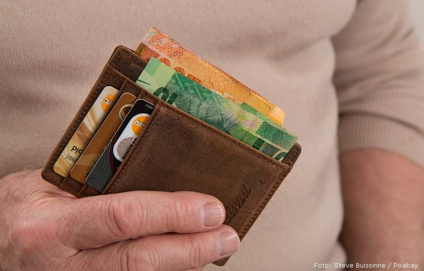 wallet 2668463 1280
