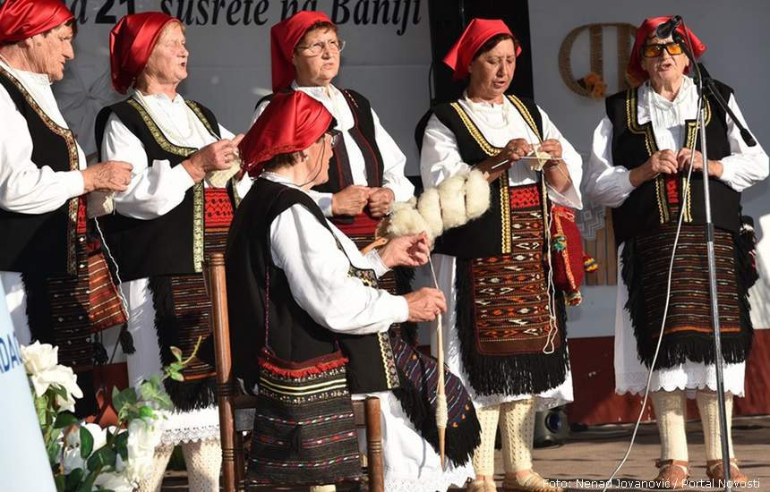 mali gradac nenad jovanovic
