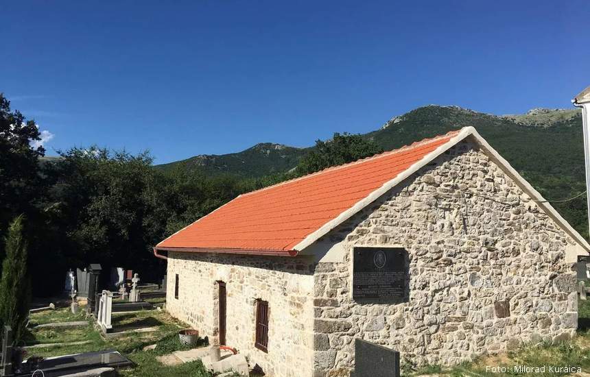 Dositejeva kamena kućica u Plavnu sada je muzej, zahvaljujući meštanima ovog sela rasutim po svetu | Foto: Milorad Kuraica
