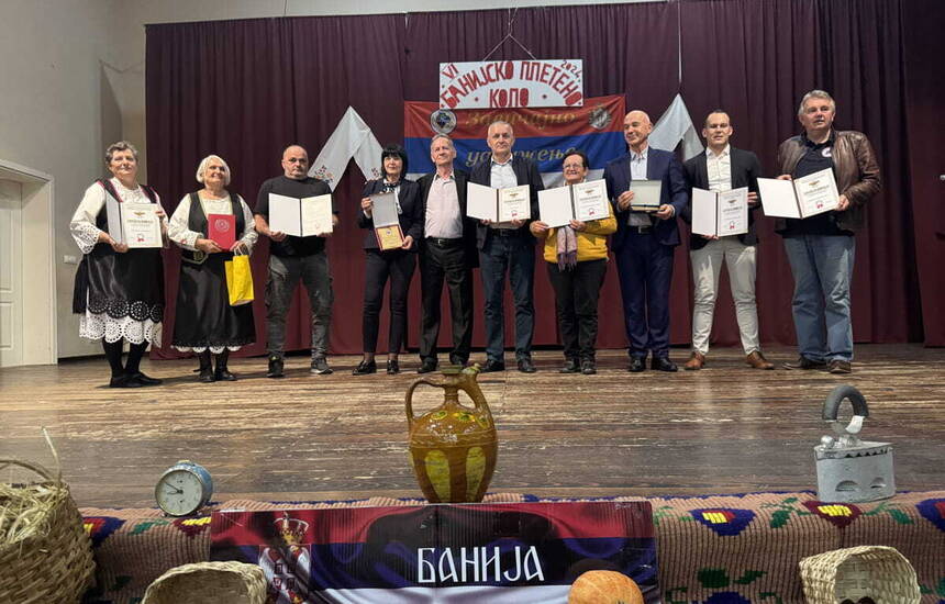 Banijsko pleteno kolo 135