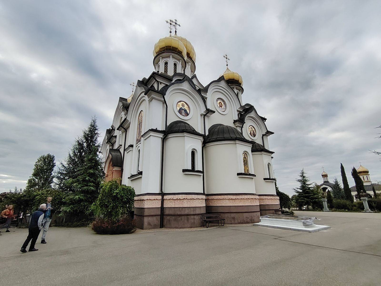 Manastir Sveta Petka Bijeljina2