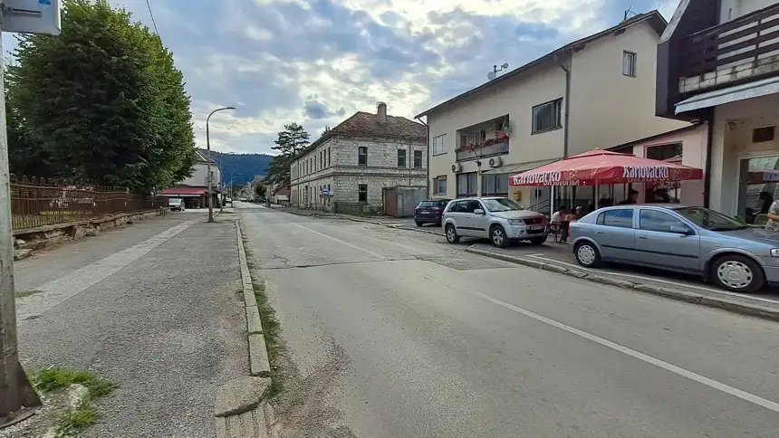 Plaski 1