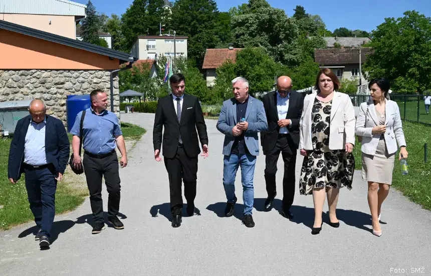 obnova os dvor smz 2