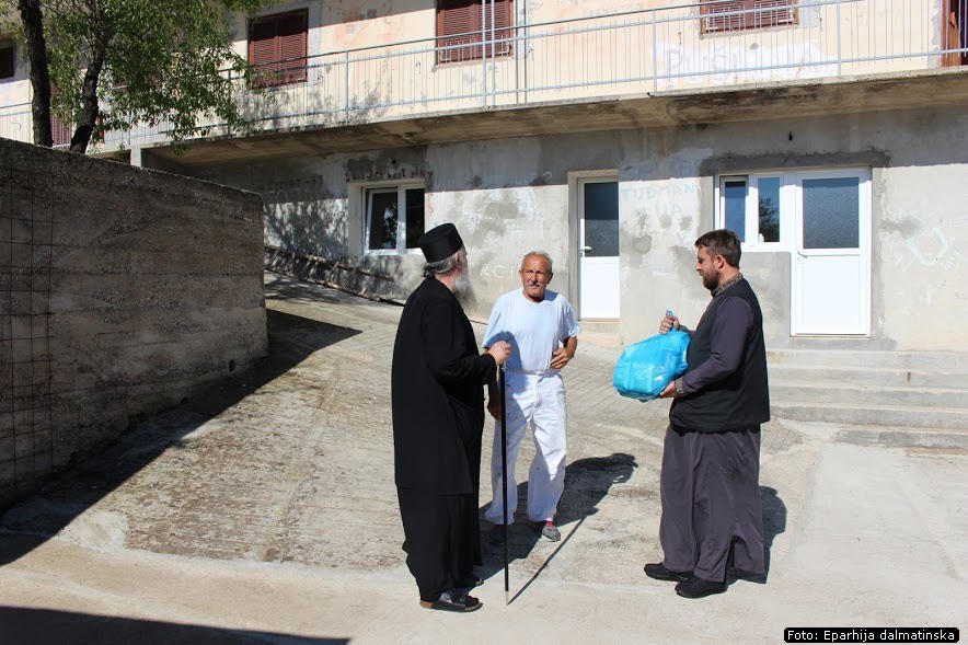 Eparhija dalmatinska humanitarna pomoc 4