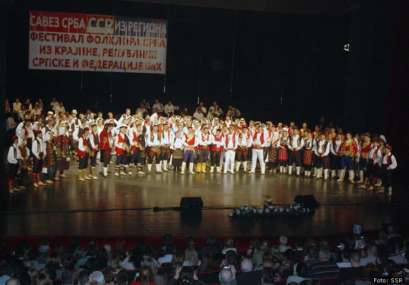 festival folklora srba 13
