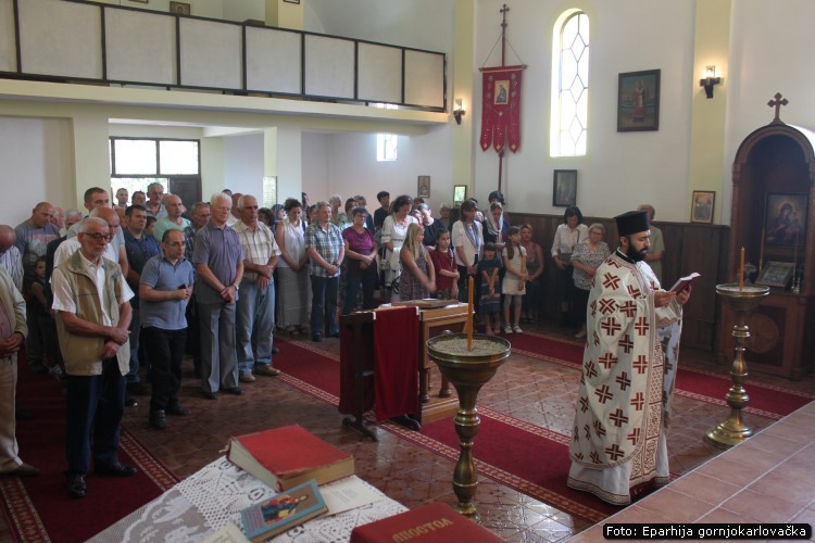 Hramovna slava u Topuskom 06