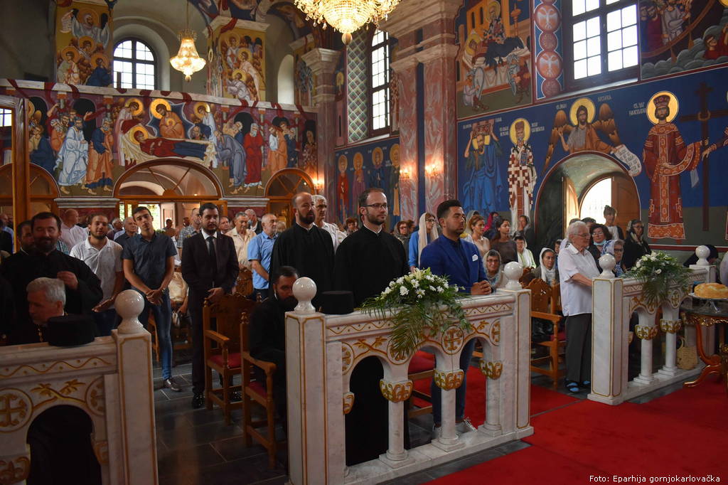 Patrijarh Porfirije u KA 12