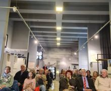 publika-na-promociji-poeme-kozaro-sejo-i-pramajko.jpg